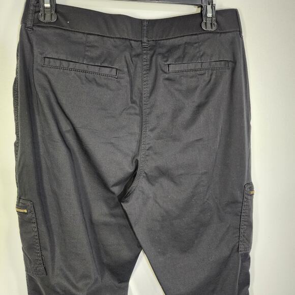 Chico's Crop Pants Black Ultimate Fit Comfort Waist Luxe Utility Slim Sz 1 US 8 - Picture 5 of 13